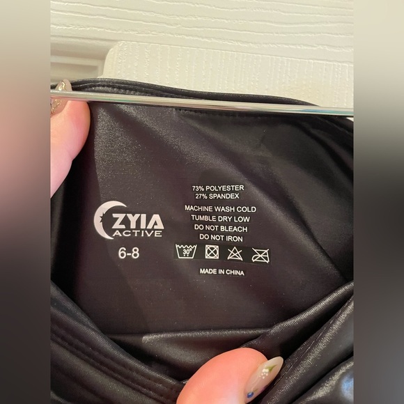 Black metallic Zyia leggings - Picture 5 of 5